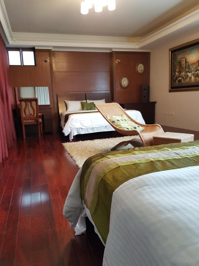 Emaly Homestay Taitung Екстериор снимка