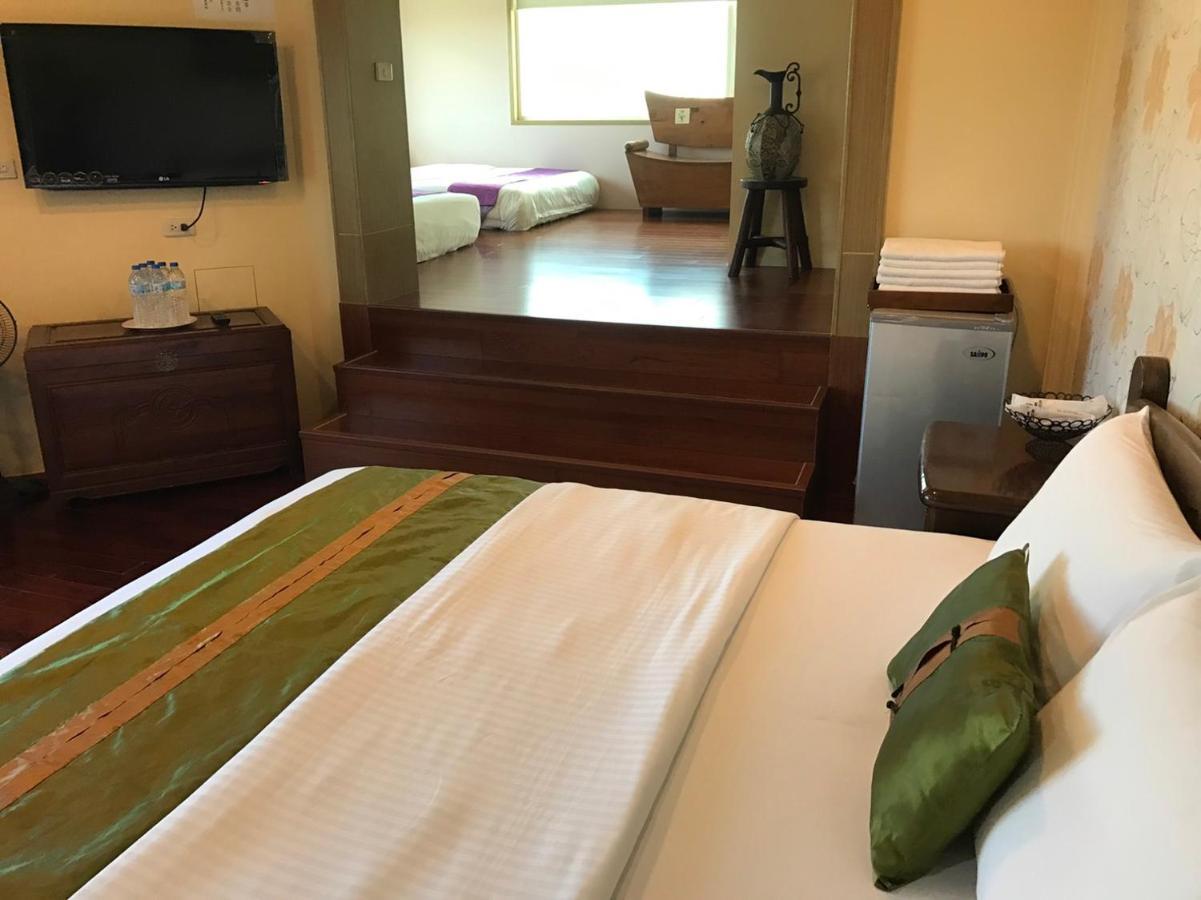 Emaly Homestay Taitung Екстериор снимка
